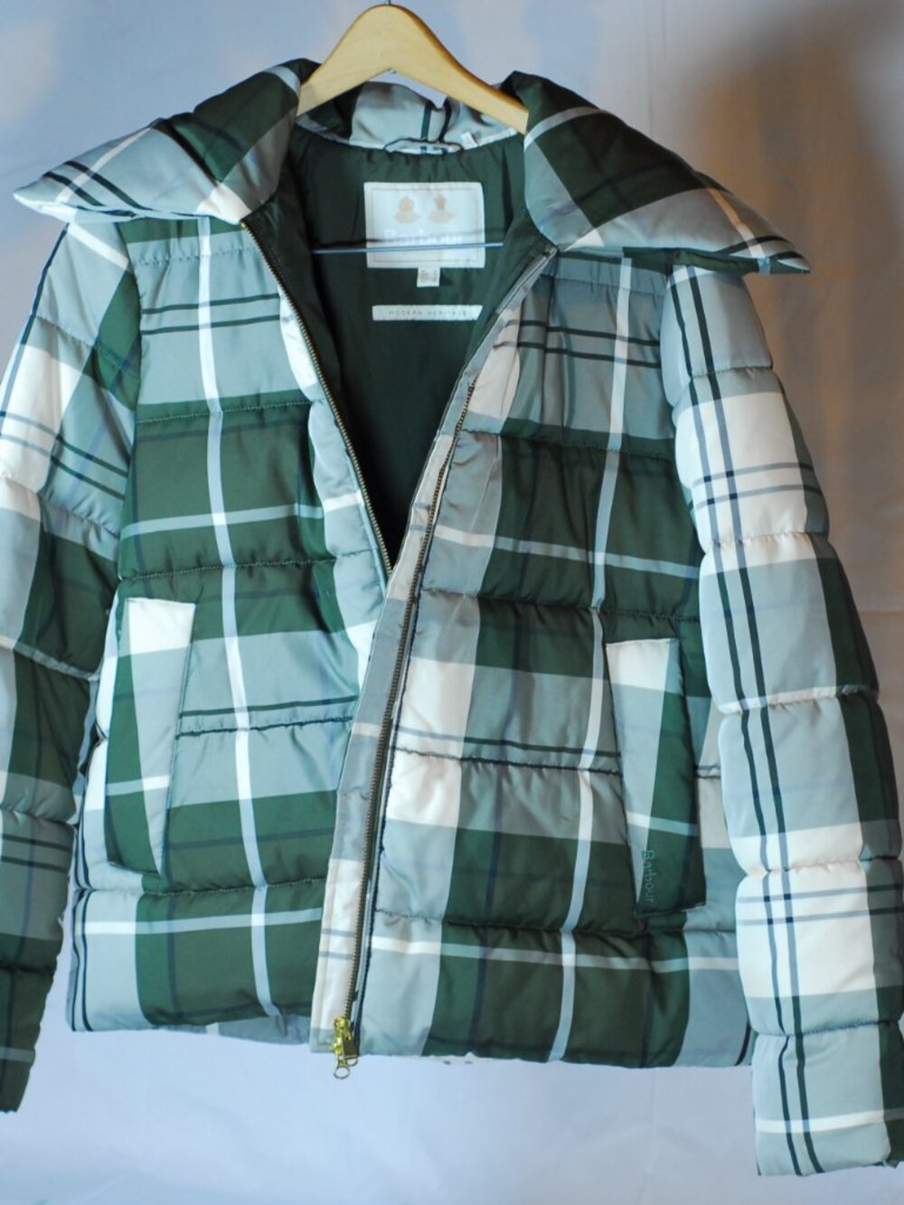 Barbour Plaid Quilted Puffer Jacket Size 8